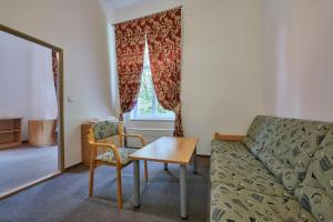 Posedenie v ubytovaní Hotel Mezní Louka