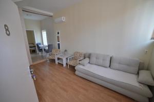 Ein Sitzbereich in der Unterkunft Apartmani MV