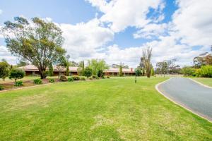 Gallery image of Sportslander Motor Inn in Moama