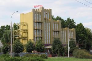 Hoone, kus hotell asub