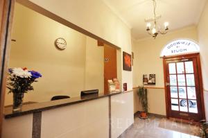 Vstupní hala nebo recepce v ubytování Elmwood Hotel