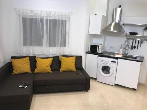 Kuchnia lub aneks kuchenny w obiekcie Apartament Benalmadena Puerto Marina