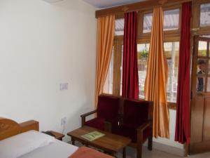 Gallery image of Premier rooms with Rooftop Terrace Restaurant in Nainital