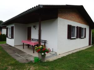 Budova, v ktorej sa dovolenkový dom nachádza