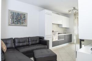 Kuchyňa alebo kuchynka v ubytovaní Fellini - Family Flat