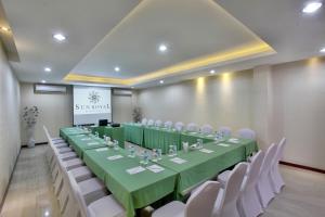 Konferenční prostory v ubytování Sun Royal Hotel + 24 fotografií