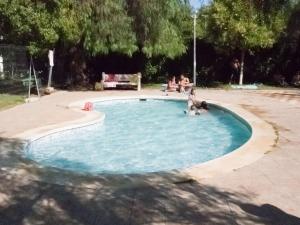 The swimming pool at or close to Casa Esperanza