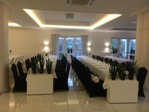Posedenie v ubytovaní Hotel Falcon