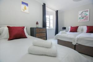 Galeriebild der Unterkunft Mucky Duck House - Central- by Brighton Holiday Lets in Brighton & Hove