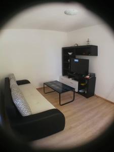 Televízia a/alebo spoločenská miestnosť v ubytovaní Starigrad kod Senja 60/a