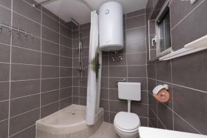 Koupelna v ubytování Apartman Sigurnjak