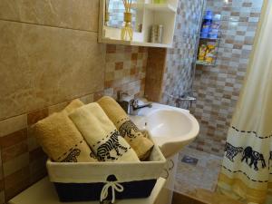 Phòng tắm tại Meda Apartment +47 ảnh