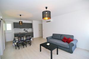 Kuchyň nebo kuchyňský kout v ubytování Apartments Knezgrad