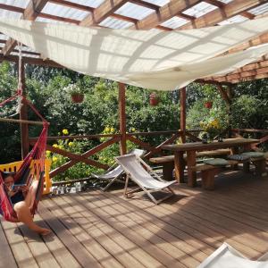 Balkon lub taras w obiekcie Złota Wójtówka