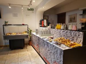 Ресторан / й інші заклади харчування у Monte Cervino Hotel