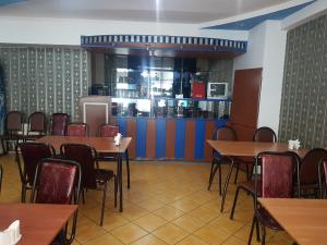 Εστιατόριο ή άλλο μέρος για φαγητό στο Hotel Kezdesu