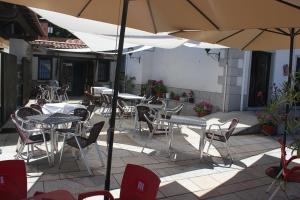 Reštaurácia alebo iné gastronomické zariadenie v ubytovaní Casitas Cinco Castaños