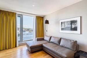 Posezení v ubytování Apex City Quay Hotel & Spa