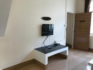 TV a/nebo společenská místnost v ubytování Tk Home 1
