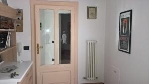 A bathroom at Charlie Chaplin