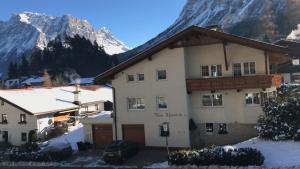 Haus Alpenruh under vintern