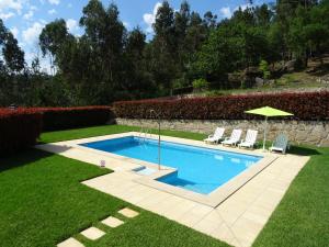 Bazén v ubytování Casa de Panque nebo v jeho okolí