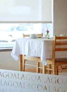Posezení v ubytování Hotel Lagoa dos Pastorinhos