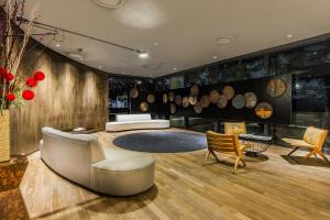 Posezení v ubytování E&O Residences Kuala Lumpur