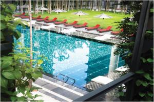 Bazén v ubytování E&O Residences Kuala Lumpur nebo v jeho okolí