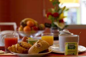 Comida no hotel ou em algum lugar perto