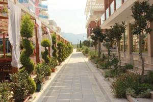 Vườn quanh Fishta Hotel & Apartments