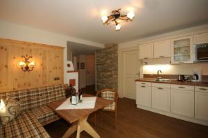 Fotografie z fotogalerie ubytování Appart & Hotel Garni Villa Knauer v Mayrhofenu