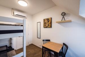 Kuchyň nebo kuchyňský kout v ubytování Apart-Hostel ZERO