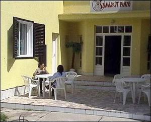 Fotografie z fotogalerie ubytování Szamárkút Panzió v destinaci Pécs