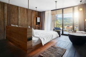 Posteľ alebo postele v izbe v ubytovaní Hotel Löwenhof