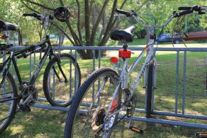 רכיבה על אופניים ב-Discovery Inn או בסביבה