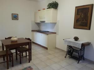 Kuchyň nebo kuchyňský kout v ubytování Agriturismo La Selva