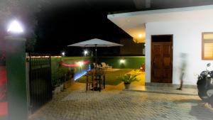 Patio nebo venkovní prostory v ubytování Villa Tanzanite Hikkaduwa + 37 fotografií