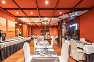Restaurace v ubytování Crisol Puerta de Burgos