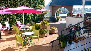 Balkón nebo terasa v ubytování Logis Hotel Bellevue + 22 fotografií