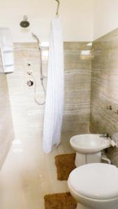 Koupelna v ubytování Villa Tanzanite Hikkaduwa