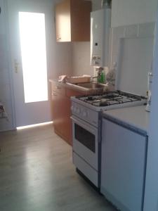 Kuchyň nebo kuchyňský kout v ubytování Villa Freya
