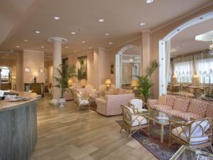 Istumisnurk majutusasutuses Hotel Settentrionale Esplanade
