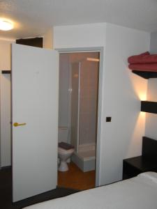 Koupelna v ubytování Class-Hôtel