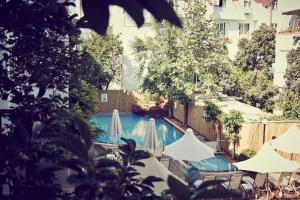 Zahrada ubytování Two Seas Hotel