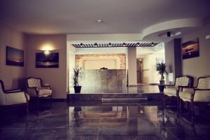 Posezení v ubytování Two Seas Hotel