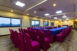 Zona business o sala conferenze di Hotel Queens Park