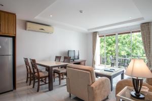 Gallery image of Jomtien Beach Penthouses in Jomtien Beach