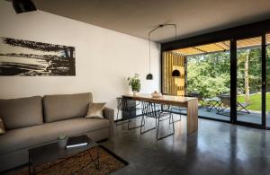 Galería fotográfica de Aminess Gaia Green Villas en Njivice