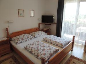 Postel nebo postele na pokoji v ubytování Fewo Zak